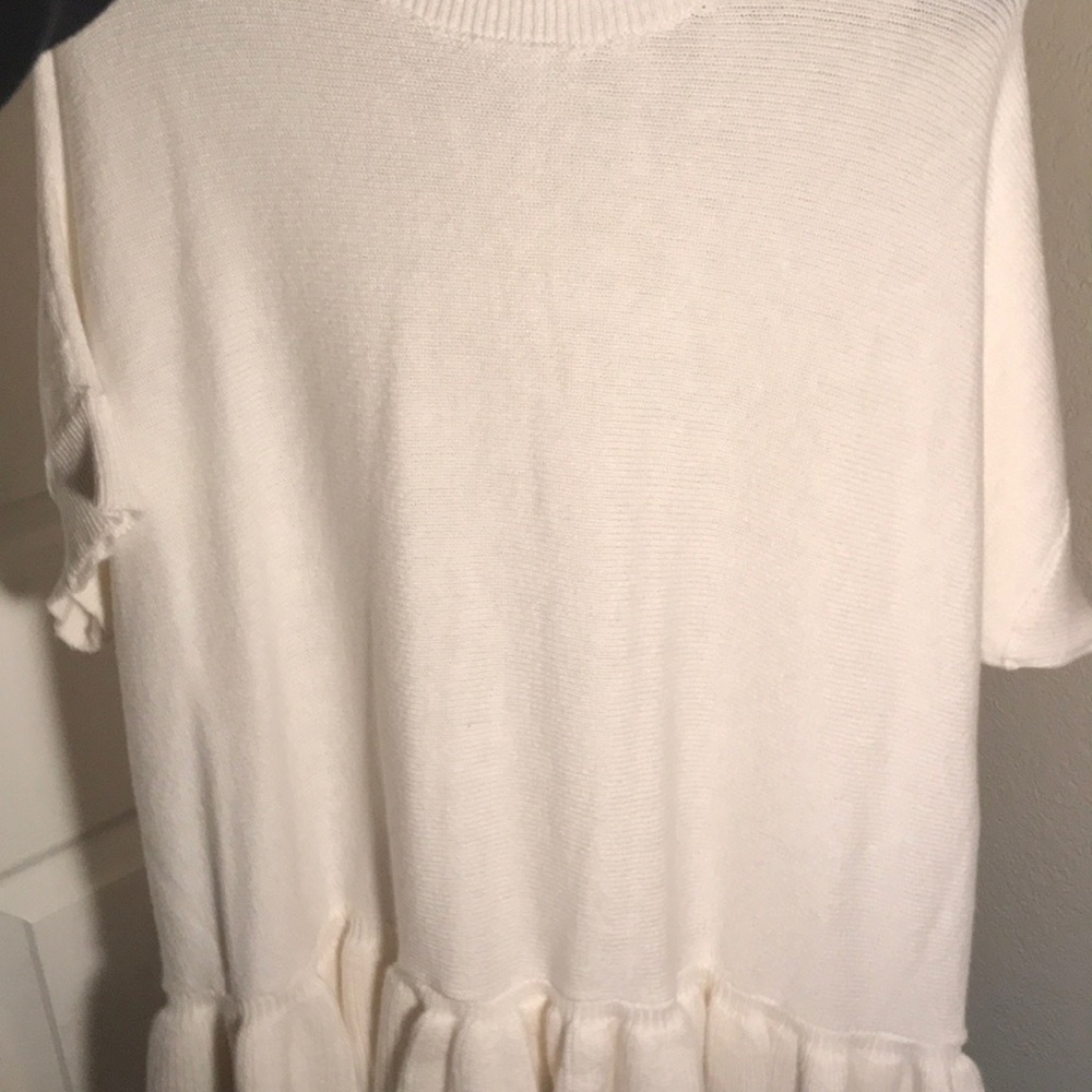 NEVER WORN OVERSIZED SHIRT/ SWEATER